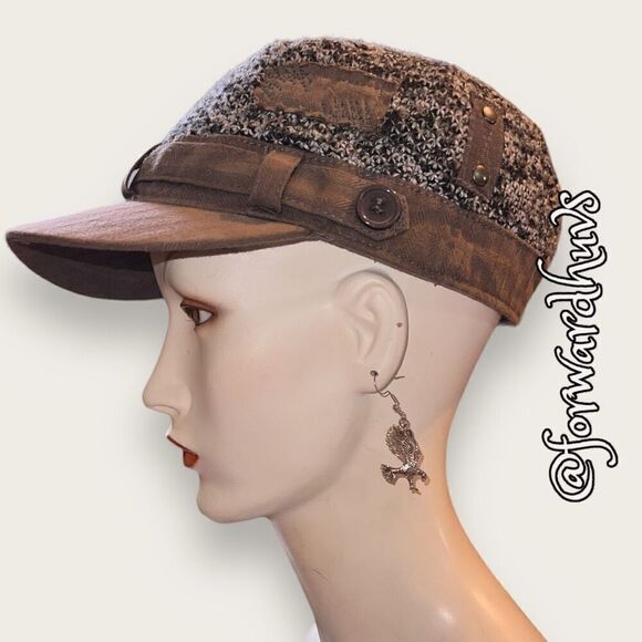 Majestic Silver Tone Metal Eagle Dangle Earrings - Picture 2 of 7